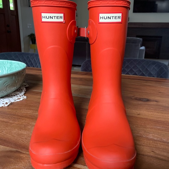 orange hunter rain boots